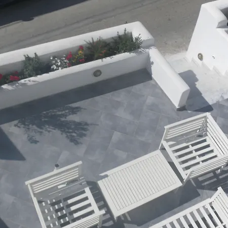 Summer Time * Fira (Santorini)